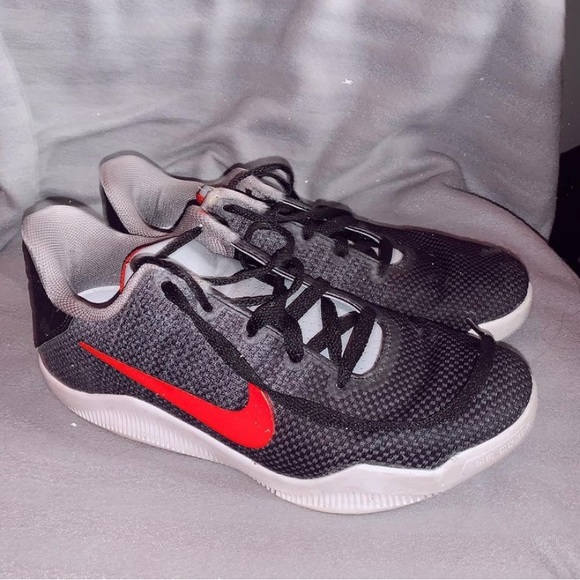 nike kobe 11 elite low “tinker” [7.5-8 womens] - Picture 3 of 8